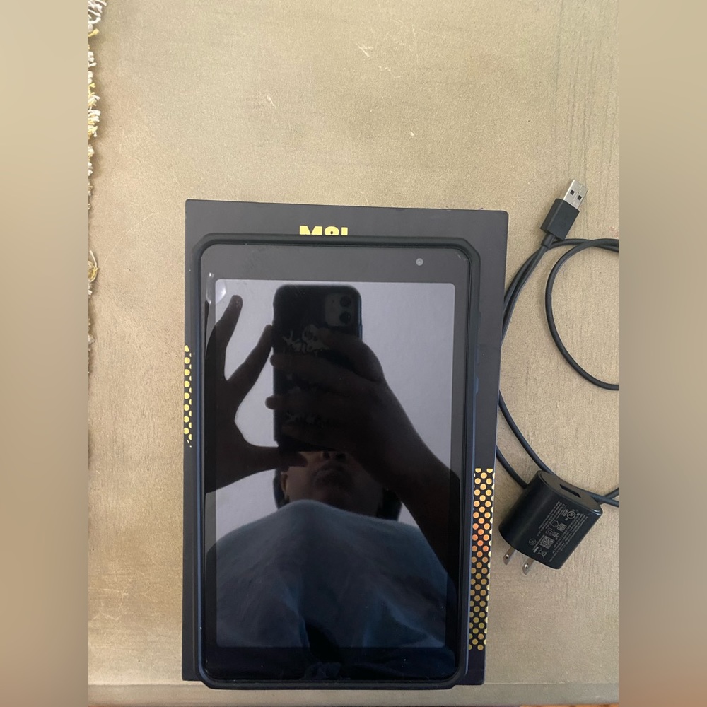 Android Tablet M8L - Picture 5 of 5